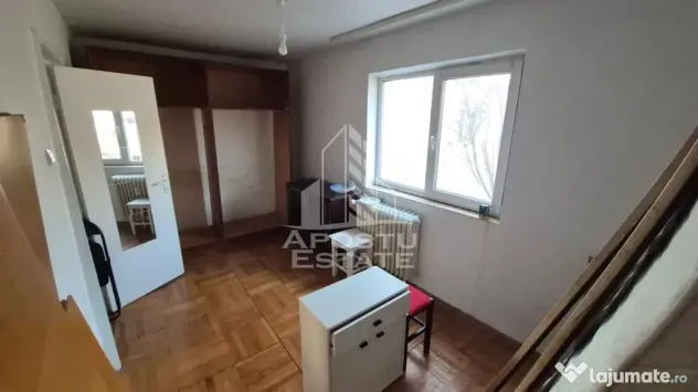 Apartament cu 3 camere, balcon, zona Sagului - Timisoara (Timis)