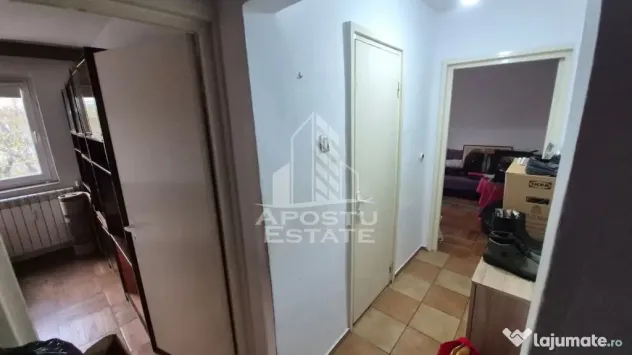 Apartament cu 3 camere, balcon, zona Sagului - Timisoara (Timis)
