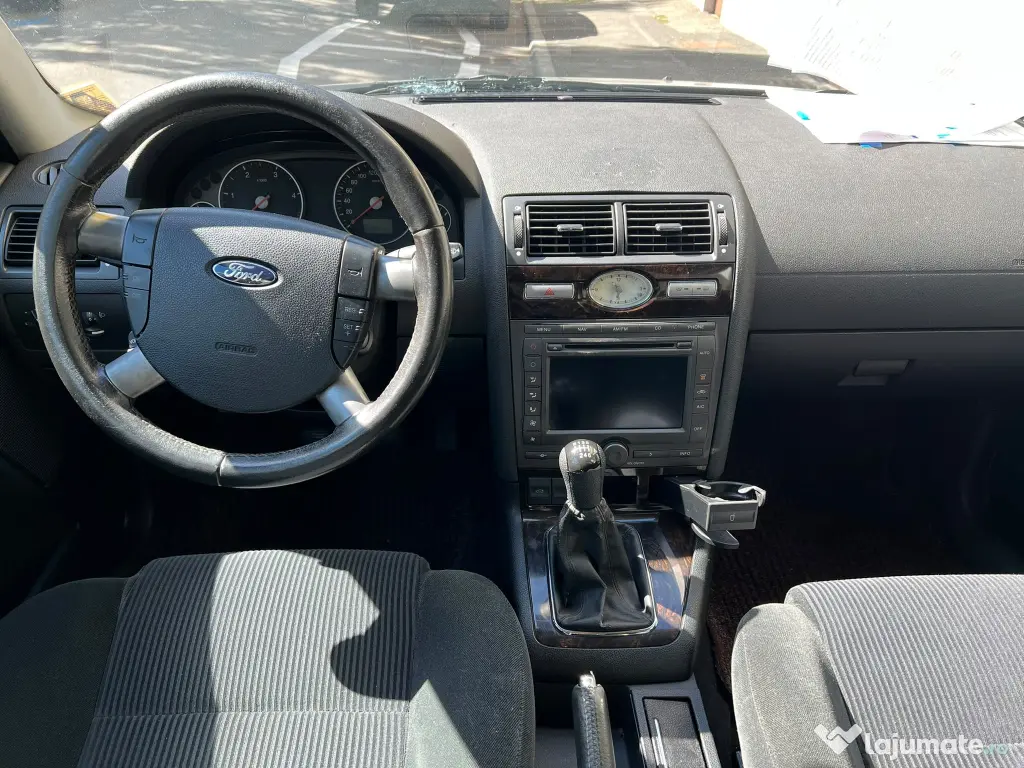 Ford Mondeo MK3 Masina de familie +iPhone gratuit(descriere)