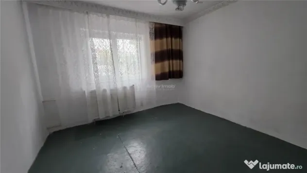 Apartament, 2 decomandat, parter, balcon - Brazda - Baba lui - Craiova (Dolj)