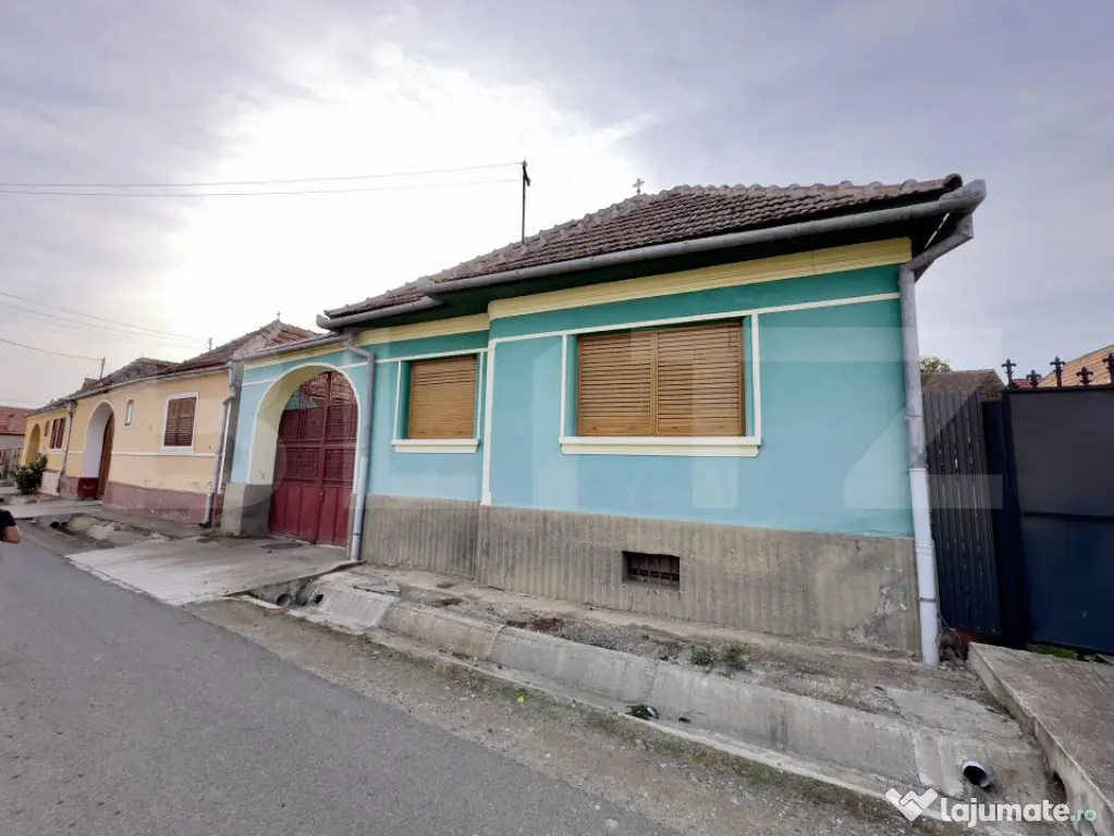 ???? Casă de vânzare în Cut, județul Alba – liniște, - Sebes (Alba)
