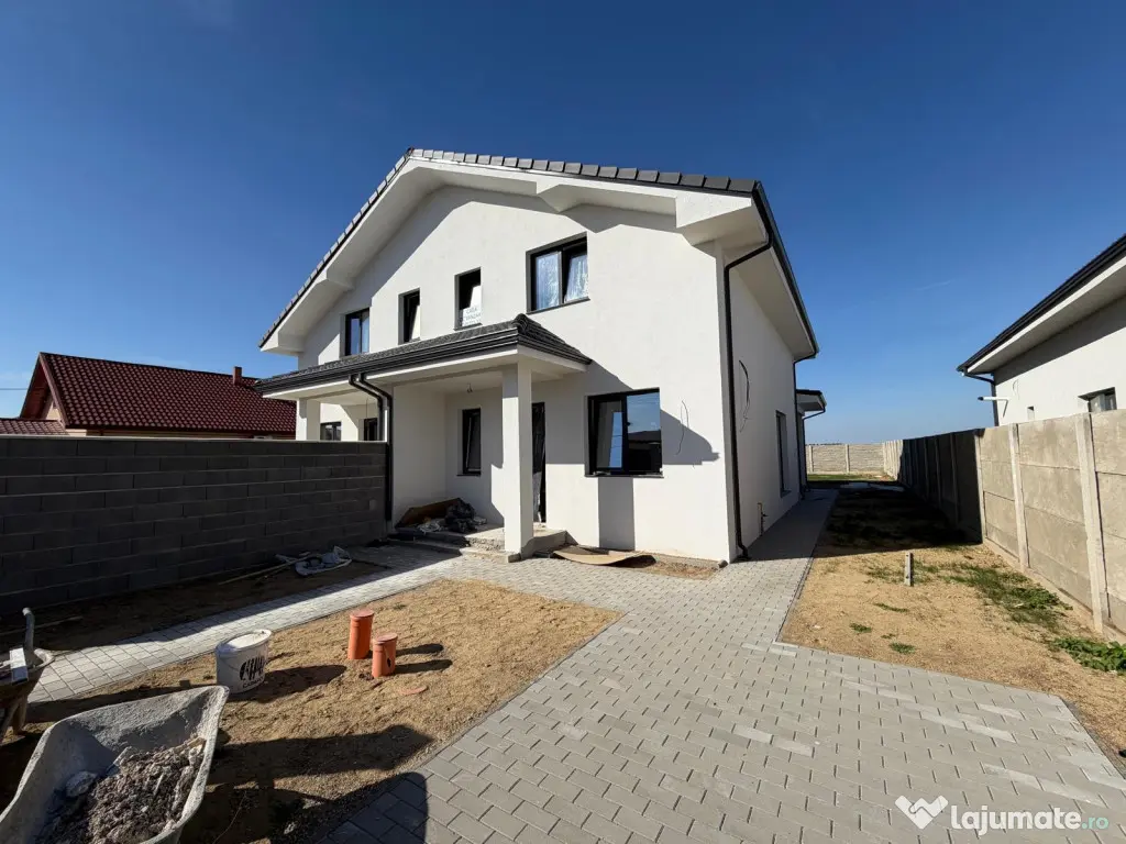 Duplex in Sanandrei | Toate utilitatile | Asfalt | Curte gen - Sanandrei (Timis)