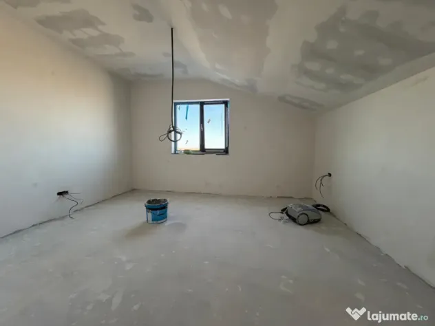 Duplex in Sanandrei | Toate utilitatile | Asfalt | Curte gen - Sanandrei (Timis)