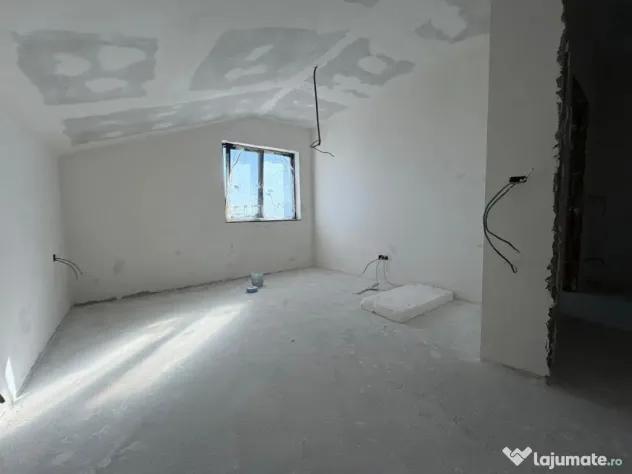 Duplex in Sanandrei | Toate utilitatile | Asfalt | Curte gen - Sanandrei (Timis)