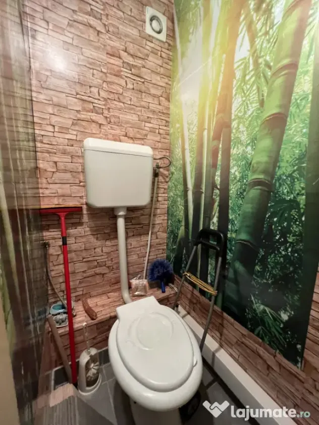 Apartament cu 3 camere decomandat - Circumvalatiunii Timisoa - Timisoara (Timis)