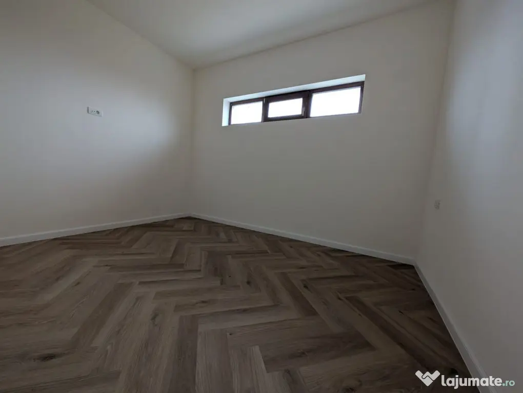 Duplex | Parter | Toate utilitatile | Finisaje premium | Cur - Sanandrei (Timis)