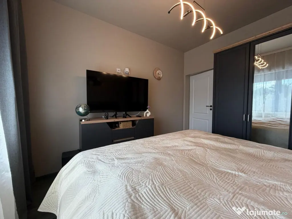 Duplex | Toate utilitatile | Mobilier nou | Finisaje premium - Sanmihaiu Roman (Timis)