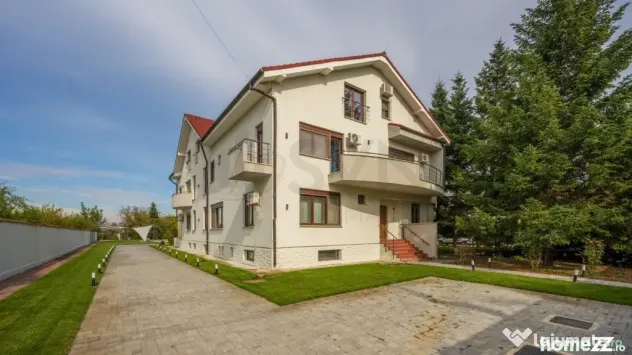 VilДѓ cu gradina si piscina I Pipera - Bucuresti (Bucuresti-Ilfov)