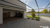 VilДѓ cu gradina si piscina I Pipera 