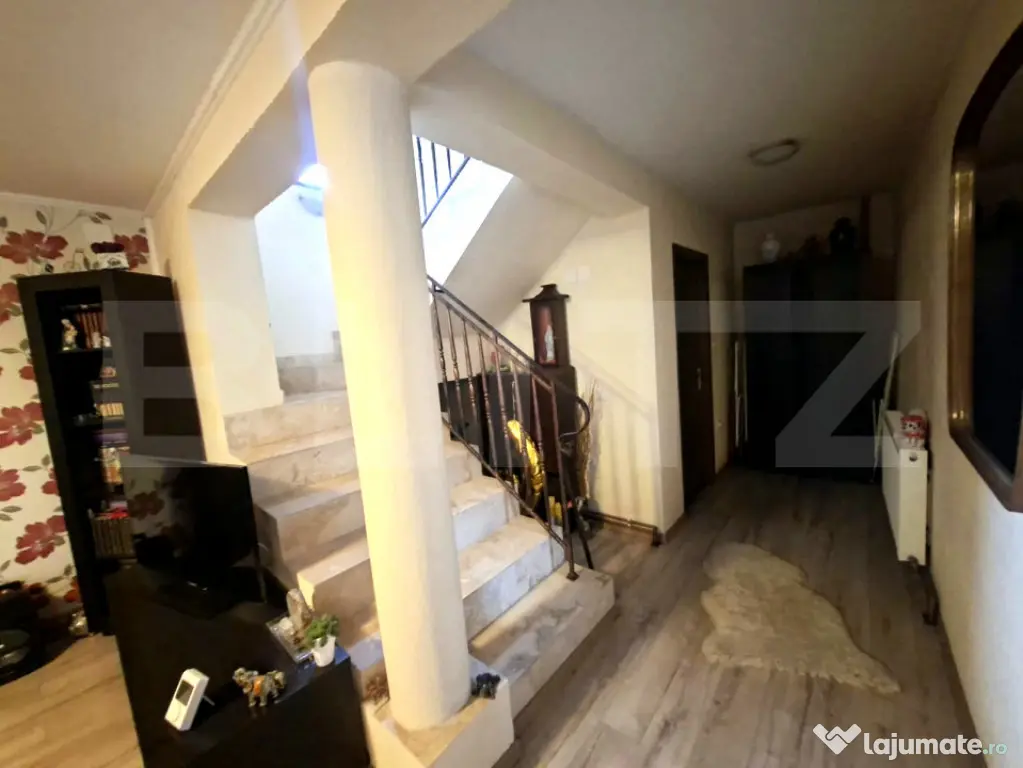 Casă P+M 187 m2, terasă generoasă, teren 467 mp - Craiova (Dolj)