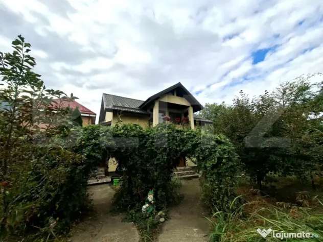 Casă P+M 187 m2, terasă generoasă, teren 467 mp - Craiova (Dolj)