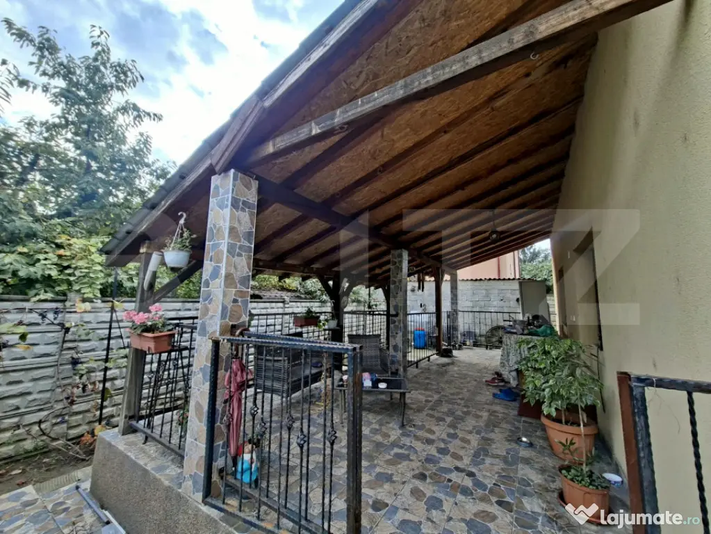 Casă P+M 187 m2, terasă generoasă, teren 467 mp - Craiova (Dolj)