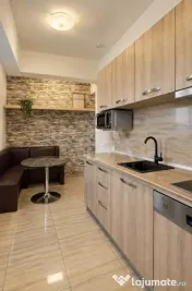 2 camere, et 4/5, 60mp, bloc 2016-Gorjului, Str Moinesti 