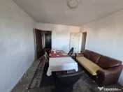 Piata Gorjului, stradal, vanzare ap. 2 camere