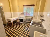 Apartament cu 4 camere de vânzare în zona Gradina Icoanei