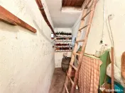 CASA CU TEREN 1080 MP | ACCES AUTO | LOCALITATEA INEU | BIHO 
