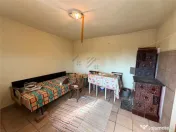 CASA CU TEREN 1080 MP | ACCES AUTO | LOCALITATEA INEU | BIHO 