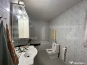 Casă spațioasă cu piscină încălzită, panouri fotovolt 