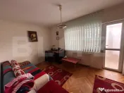 Casă spațioasă cu piscină încălzită, panouri fotovolt 