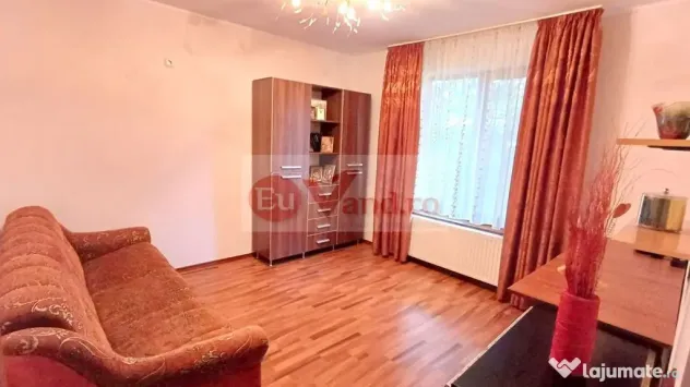 Vila P+1+M, 6 camere, Micro 16, 303 mp utili, teren 406 mp – 272.000 Euro - Galati (Galati)