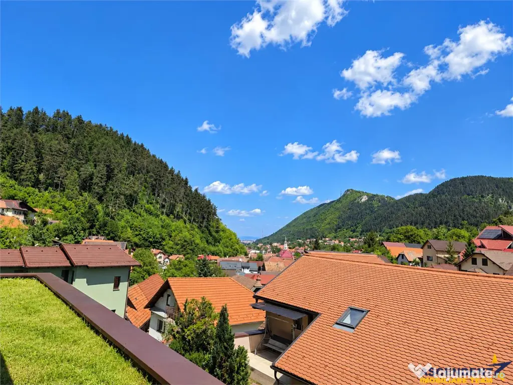 Investitie sigura cu priveliste de vis din Micul Penthouse, - Brasov (Brasov)