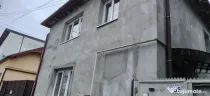 Casa cu teren de vânzare