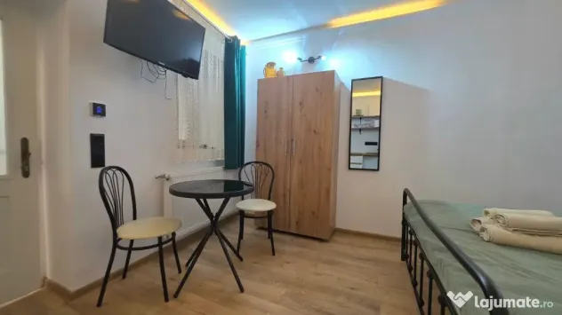 Camera de camin mobilata si utilata | Centrul Istoric - Brasov (Brasov)
