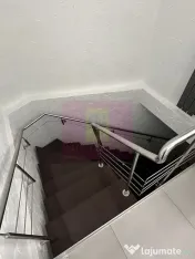 Spațiu comercial de închiriat – 176 mp | Vitrină și acces stradal 
