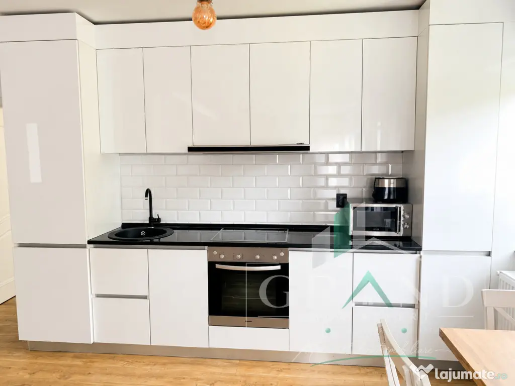 ACASĂ LA MARGINEA PĂDURII | 3 Camere | BALCON | Donath Par - Cluj-Napoca (Cluj)