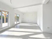 Duplex pe Parter | 70 MP Utili | Pozitie centrala | Mosnita