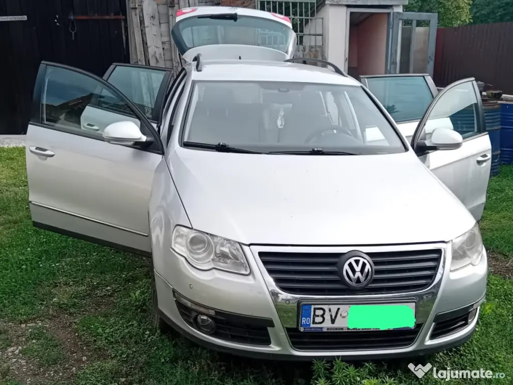 Vand Volkswagen Passat 2010, motor 2.0 TDI diesel, cutie manuală