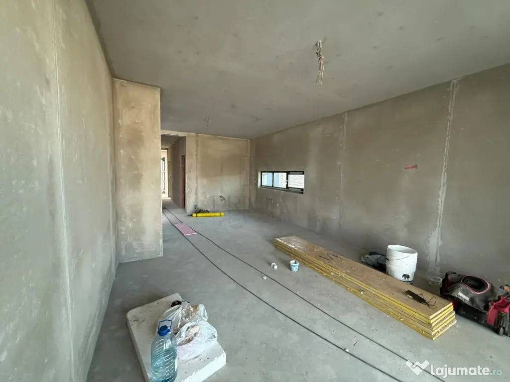 DUPLEX SPA#538;IOS DE V#194;NZARE #206;N MO#536;NI#538;A NOU - Mosnita Noua (Timis)