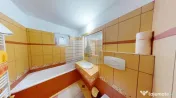 Apartament 3 camere , 2 bai, 2 balcoane, etj 1 -zona Astra/Brasov 