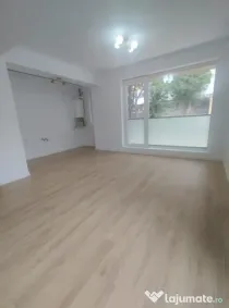 Apartament 3 camere, 59.50 mp, zona Malu Rosu