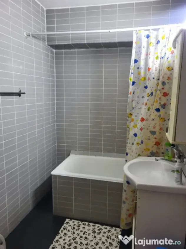 INCHIRIERE APARTAMENT 3 CAMERE ZONA 1 MAI - Craiova (Dolj)