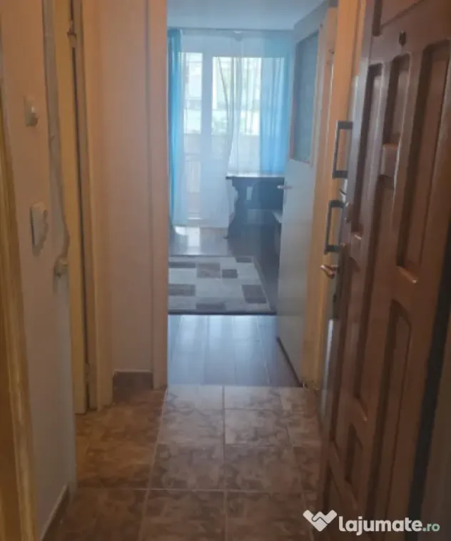 Garsonieră, 30 mp, balcon | Mănăștur, zona Big, Cluj-Nap - Cluj-Napoca (Cluj)