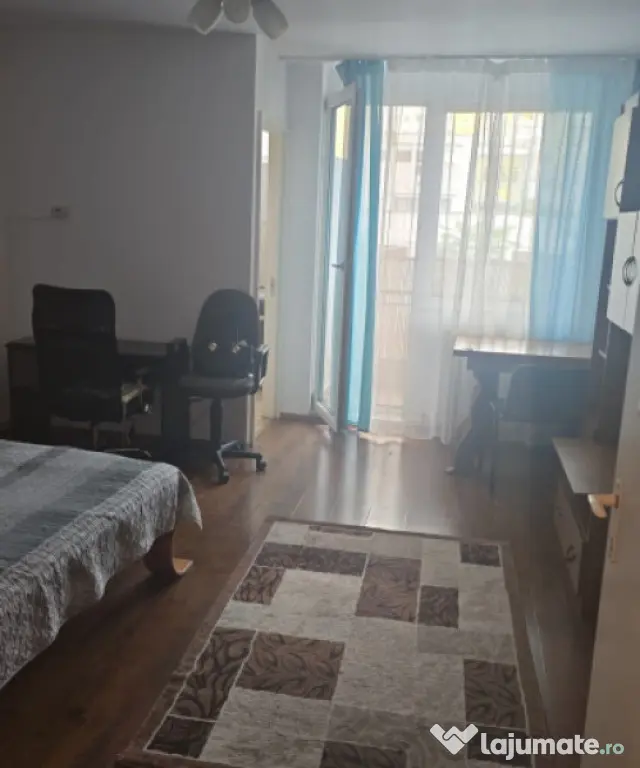 Garsonieră, 30 mp, balcon | Mănăștur, zona Big, Cluj-Nap - Cluj-Napoca (Cluj)