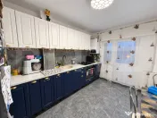 Apartament 3 camere, decomandat, 81,4 mp, 2 băi și 2 balco 