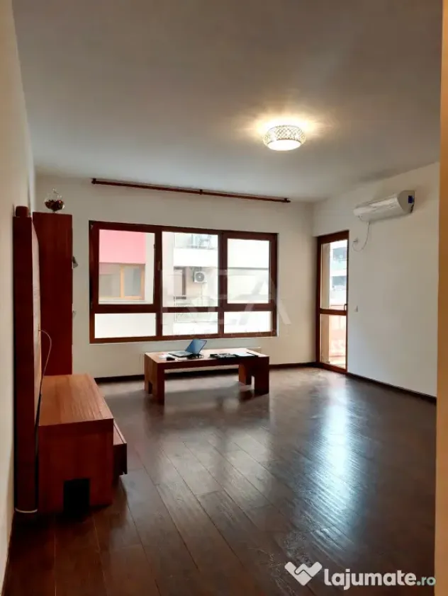 3 camere - 83 mp - Parcare + Boxă - Cartierul Solar - Bucuresti (Bucuresti-Ilfov)