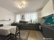 Apartament decomandat, 2 camere, 58mp, balcon, renovat, zona 