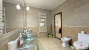 Casa individuala P+E+M cu 7 camere, garaj 140mp, 1084mp tere 