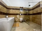 Apartament cu 4 camere 180mp loc de parcare zona centrala 