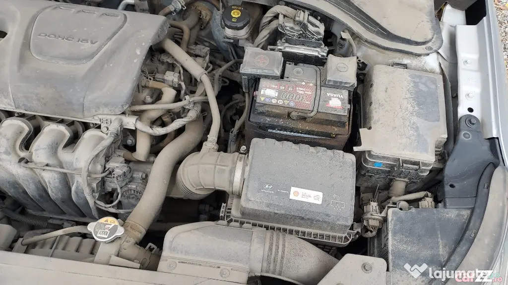 Hyundai Elantra Unic proprietar - Iasi (Iasi)