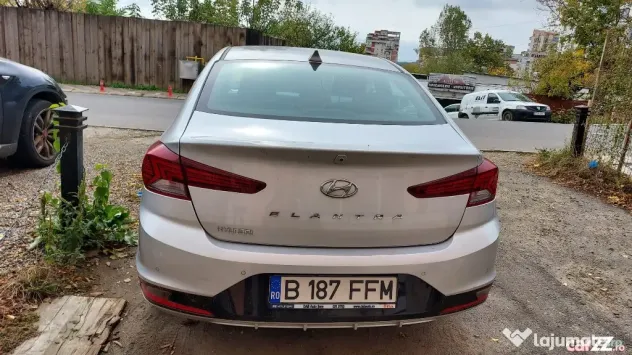 Hyundai Elantra Unic proprietar - Iasi (Iasi)