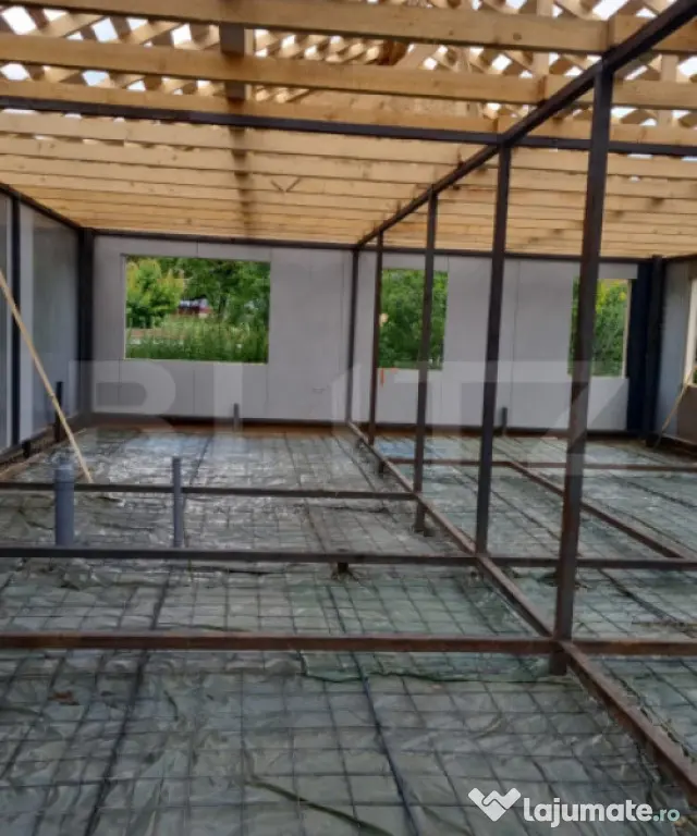 Casă în construcție pe structură metalică, cu proiect - Badeni (Cluj)