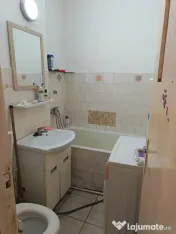 - Garsoniera Pietatii Hipodrom, etaj 3/4, mobilat utilata. 