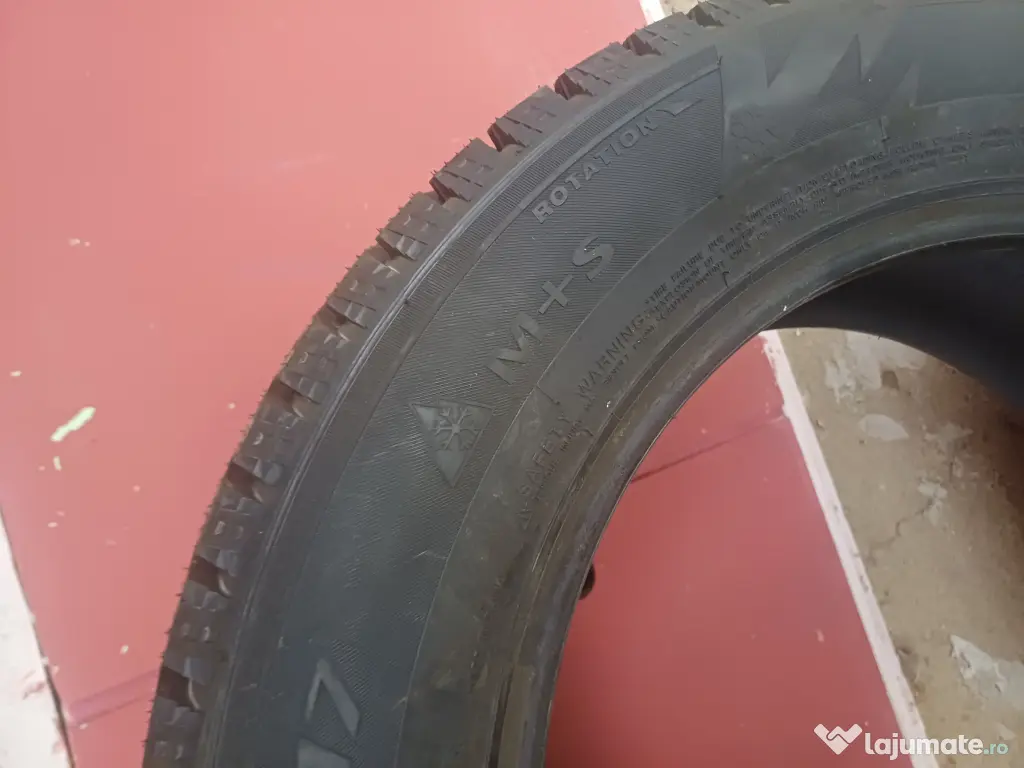 Vand set complet anvelope iarna noi 215/65/R17