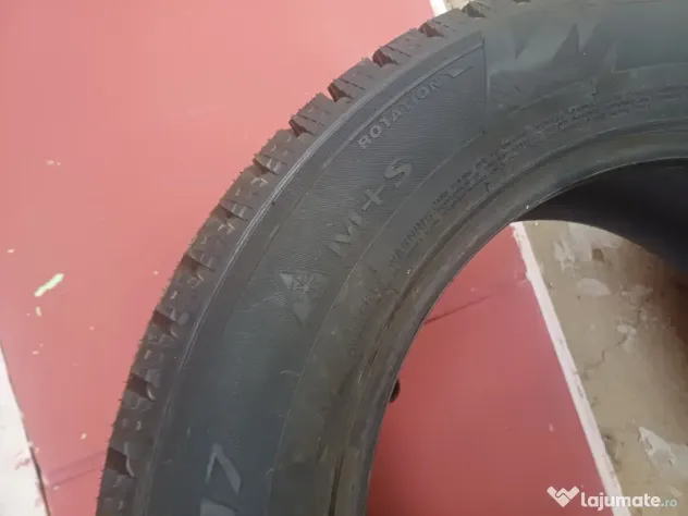 Vand set complet anvelope iarna noi 215/65/R17