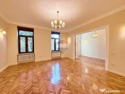 De vânzare apartament cu 3 camere, în centrul Aradului