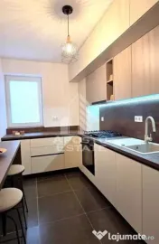 Apartament cu 2 camere, bloc nou, zona Lipovei 